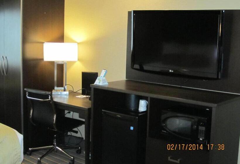 Номер Стандарт с Гидромассажем, Best Western Plus Woodstock Inn & Suites