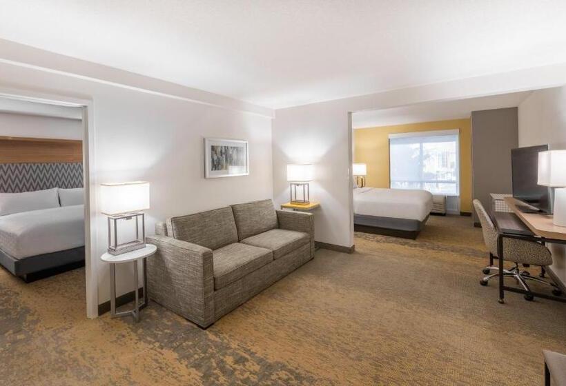 Люкс Семейный 2 Спальни, Holiday Inn Hotel & Suites   Orange Park   Wells Rd