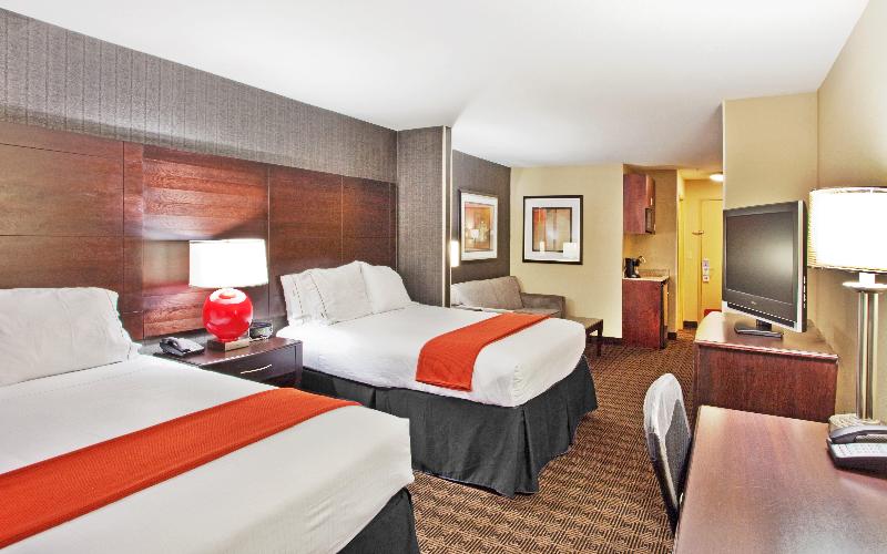 Номер Стандарт Адаптированный для Инвалидов, Holiday Inn Express Hotel & Suites Atlanta Cumming, An Ihg