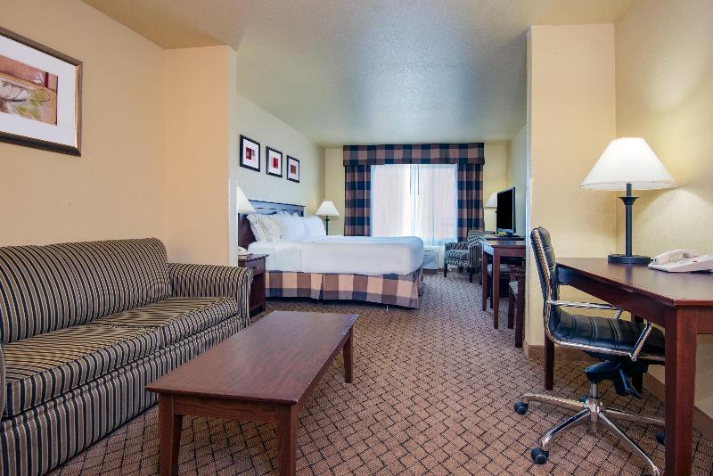 Стандартный Номер Кровать Кинг, Holiday Inn Express Hotel & Suites El Dorado, An Ihg