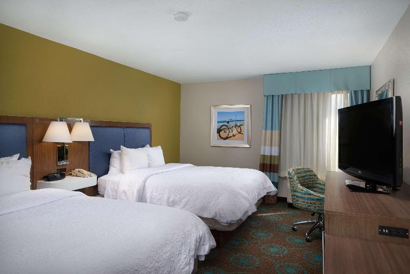 스탠다드 룸 킹사이즈 침대, Holiday Inn Express Hotel & Suites Grand Rapids North, An Ihg