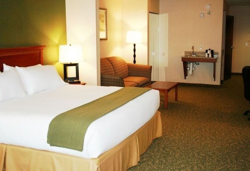Люкс с гидромассажем, Holiday Inn Express Hotel & Suites Hagerstown, An Ihg
