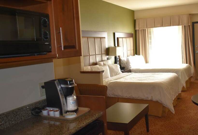 Люкс с Балконом, Holiday Inn Express Hotel & Suites Silt   Rifle, An Ihg