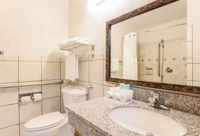 장애인을 위한 스위트, Holiday Inn Express Lancaster, An Ihg