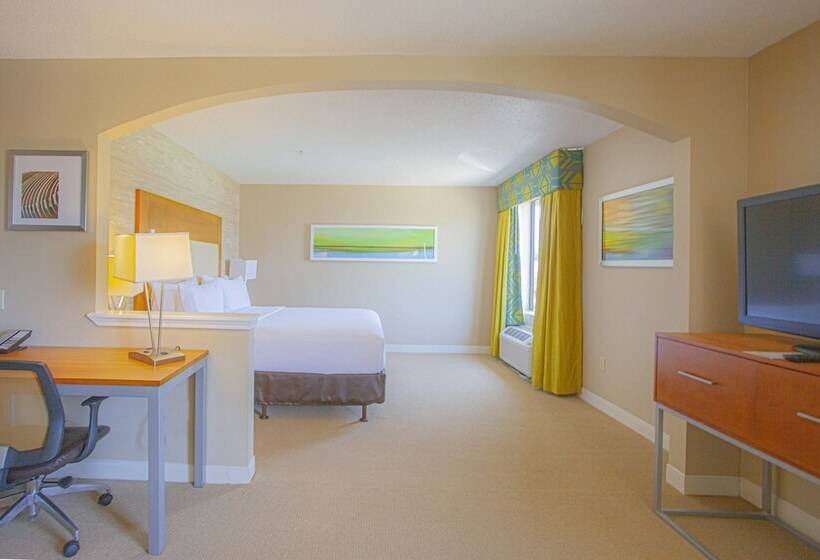 스위트, Holiday Inn & Suites Spring   The Woodlands
