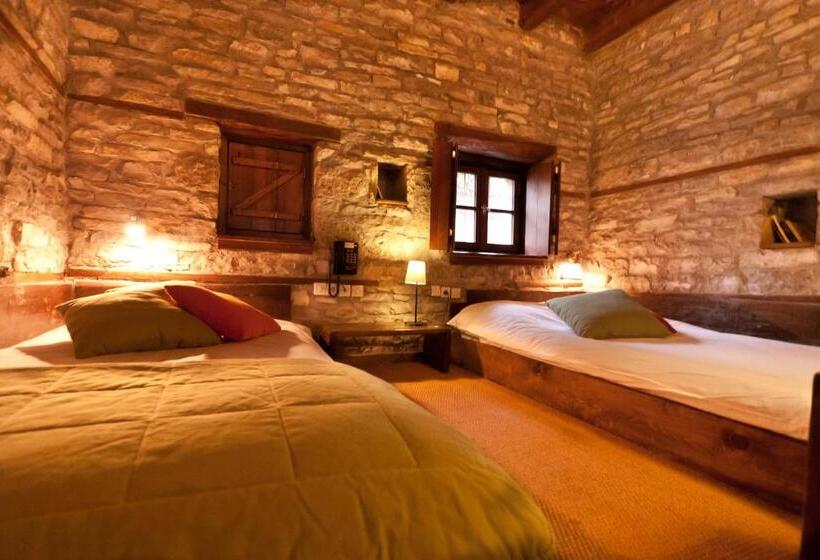 3-Bett-Standardzimmer, Arhontiko Aristis