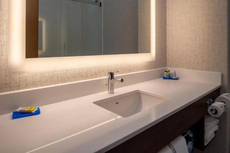 스위트 킹사이즈 침대, Holiday Inn Express Hotel & Suites Gunnison, An Ihg