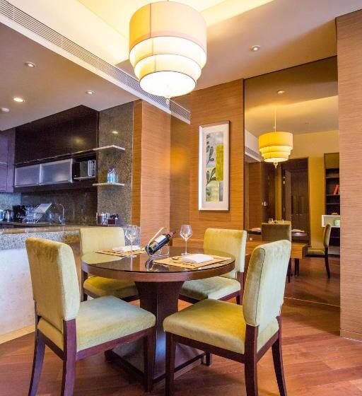 1 Bedroom Apartment Lake View, Marriott Executive Apartment Tianjin Lakeview