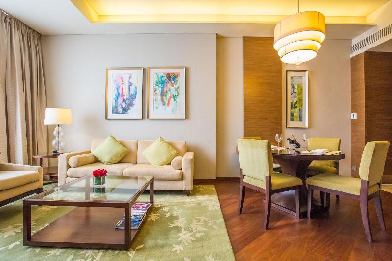1 Bedroom Apartment Lake View, Marriott Executive Apartment Tianjin Lakeview