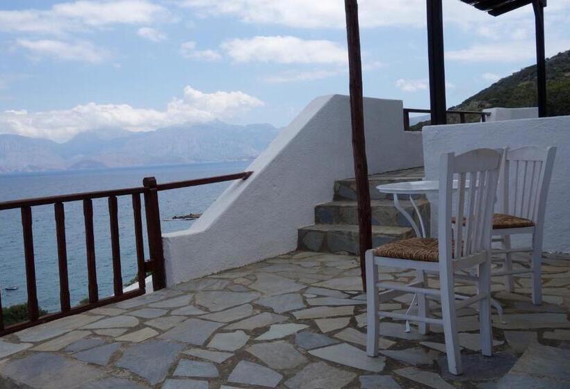 آپارتمان 2 خوابه, Cretan Village
