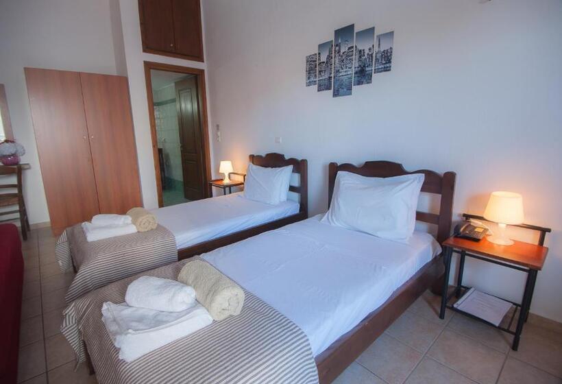 استودیو استاندارد با تراس, Elounda Sunrise Apartments