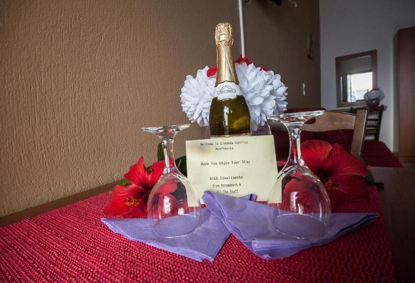 استودیو استاندارد با تراس, Elounda Sunrise Apartments