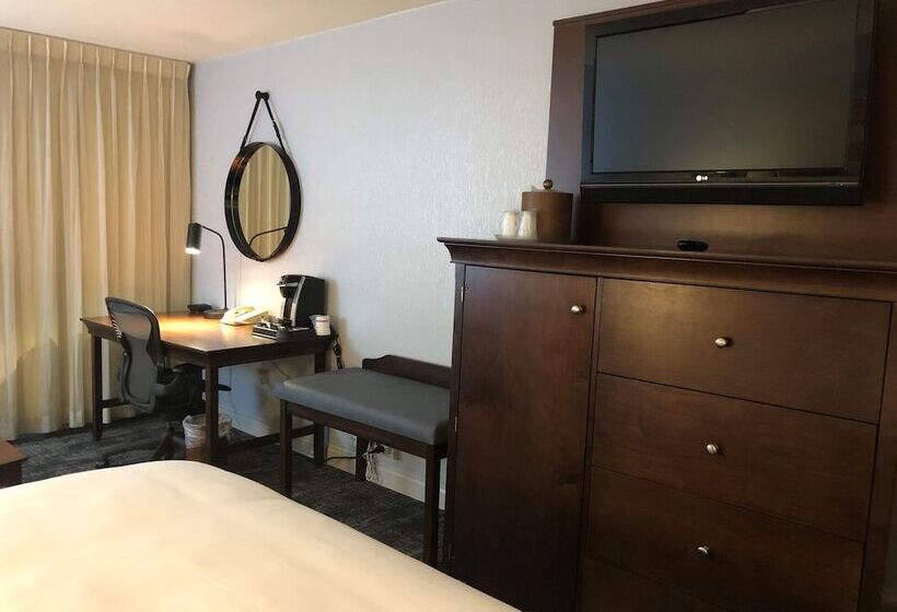 Номер Стандарт, Crowne Plaza Chicago Northbrook, An Ihg