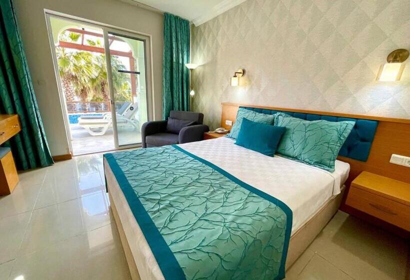 اتاق استاندارد, Green Forest Holiday Village