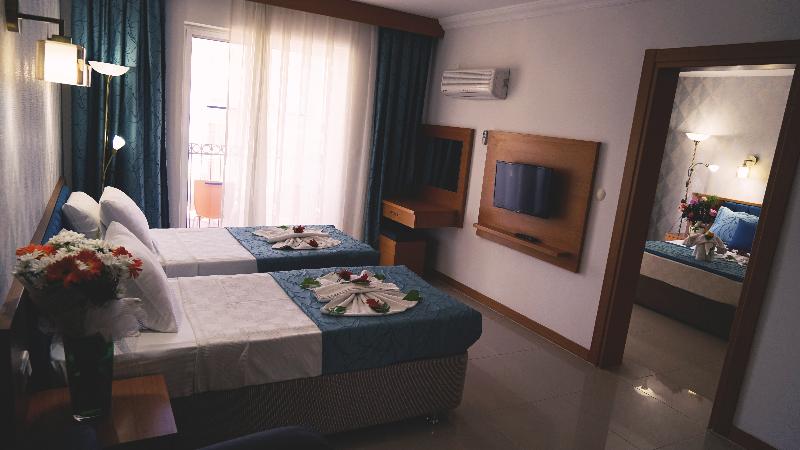 اتاق خانوادگی, Green Forest Holiday Village