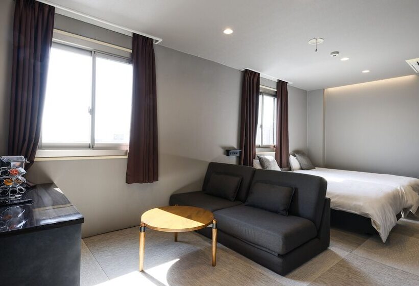 Семейный Номер, Kansai Airport Spa Hotel Garden Palace