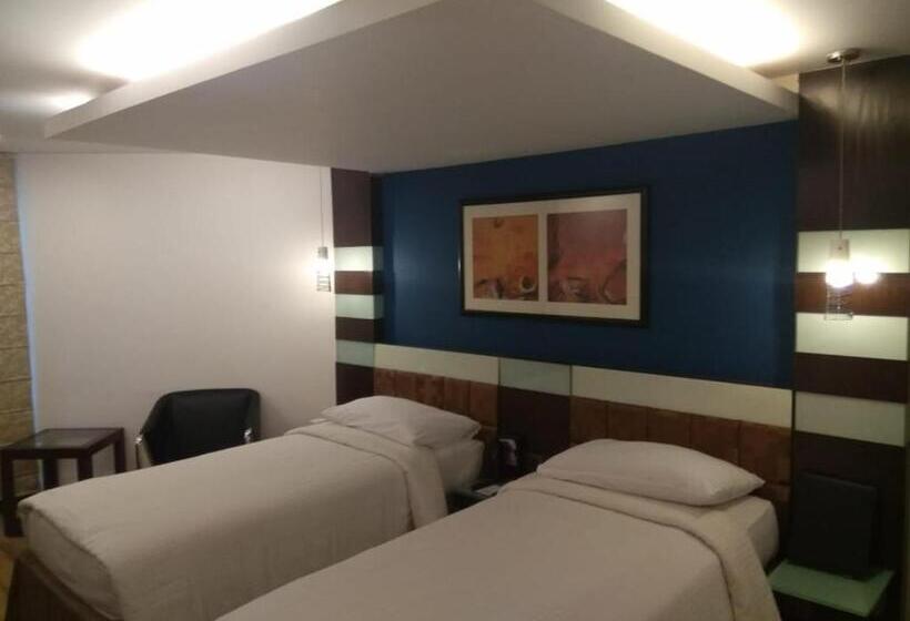 Номер Deluxe, Lemon Tree Hotel, Centre Point, Jamshedpur