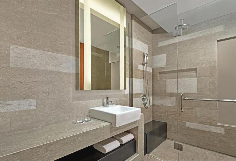 اتاق لوکس با چشم‌انداز باغ, Courtyard By Marriott Bali Nusa Dua Resort