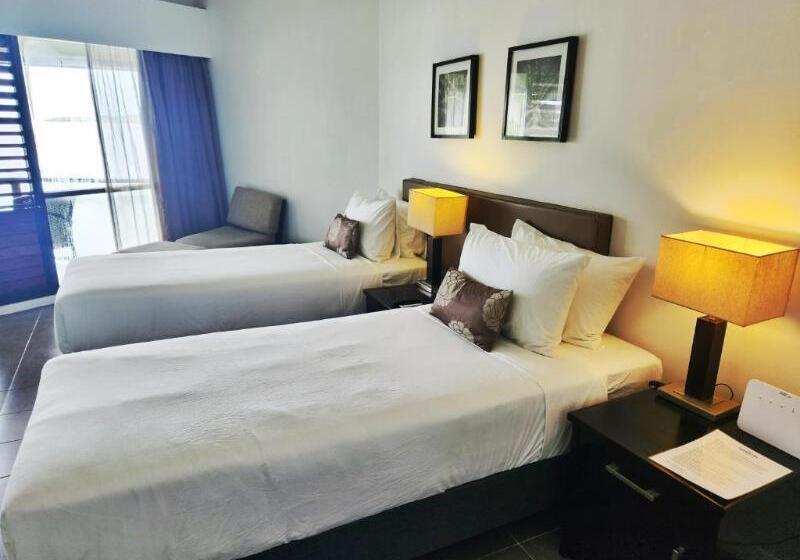 Quarto Deluxe Vista Mar, Novotel Suva Lami Bay