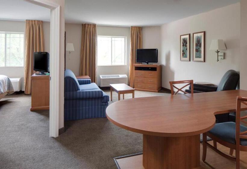 Номер Стандарт Адаптированный для Инвалидов, Candlewood Suites La Crosse, An Ihg