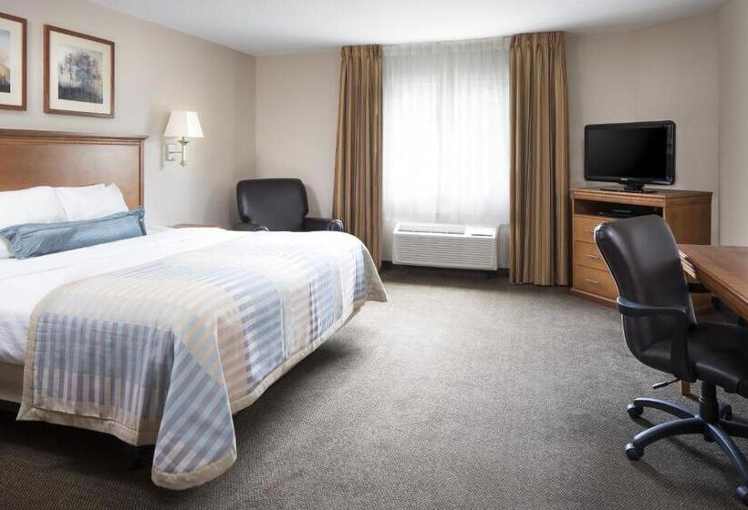 Номер Стандарт Кровать Кинг Адаптированный для Инвалидов, Candlewood Suites La Crosse, An Ihg