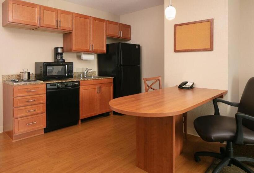 Студия Стандарт, Candlewood Suites La Crosse, An Ihg