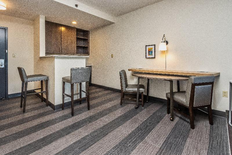 Suite Letto King, Holiday Inn Hotel & Suites Memphis Wolfchase Galleria, An Ihg