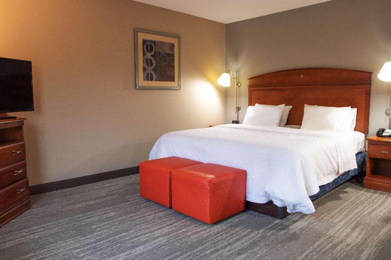 Стандартный Номер Кровать Кинг, Hampton Inn Gloucester