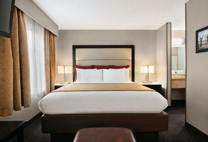 Deluxe Suite King Bed, Hawthorn Suites By Wyndham Lancaster