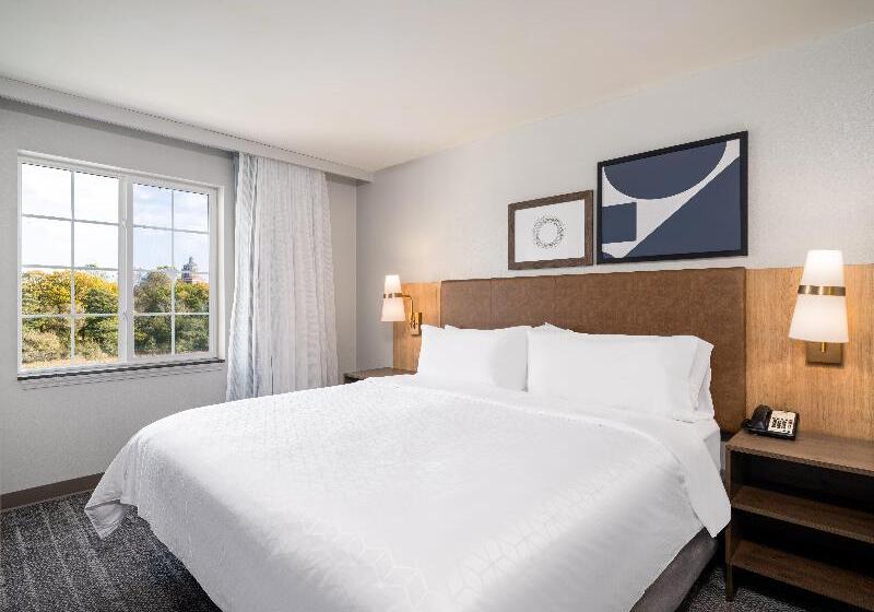 Люкс Вид на Реку, Staybridge Suites Rochester University, An Ihg