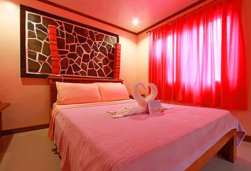 غرفة ديلوكس مزودة بشرفة, Nigi Nigi Too Beach Resort