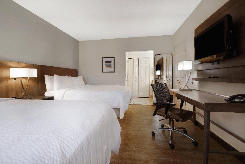身障者適用スイートルーム, Staybridge Suites Tallahassee I 10 East, An Ihg