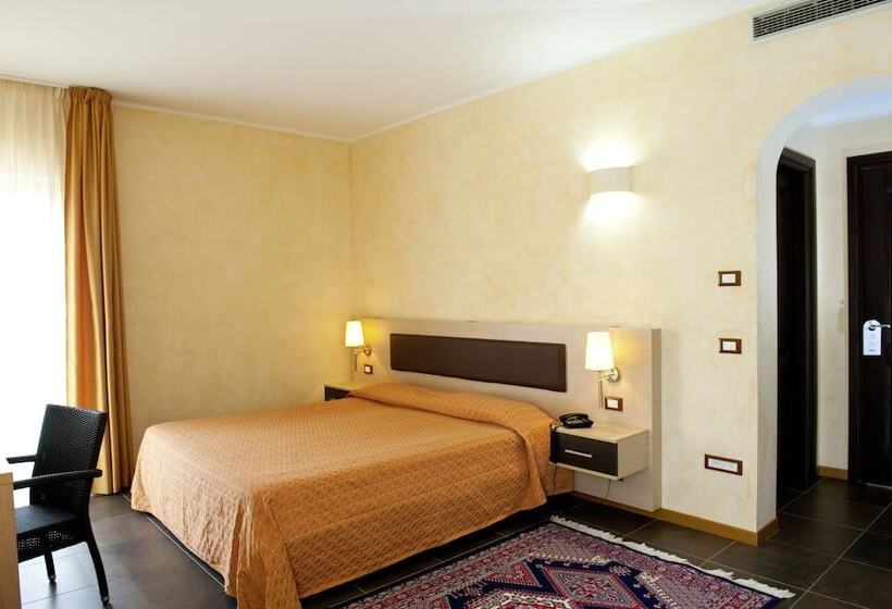 اتاق استاندارد سه نفره, Bv Borgo Del Principe
