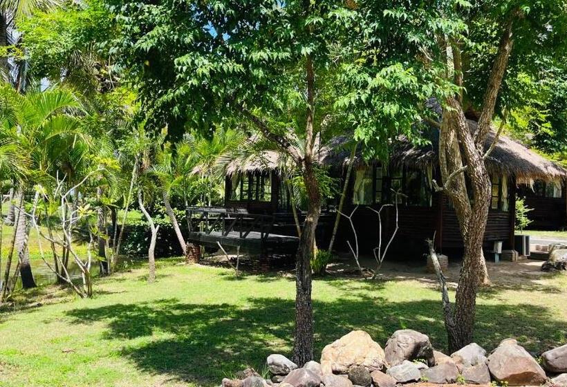 بانگلوی استاندارد 2 خوابه, Suan Ban Krut Beach Resort