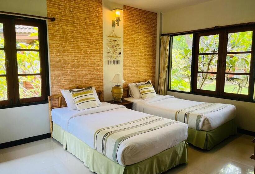 ویلای 2 خوابه, Suan Ban Krut Beach Resort