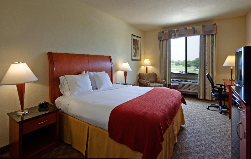 Стандартный Номер Кровать Кинг, Holiday Inn Express Hotel And Suites Fairfield North, An Ihg