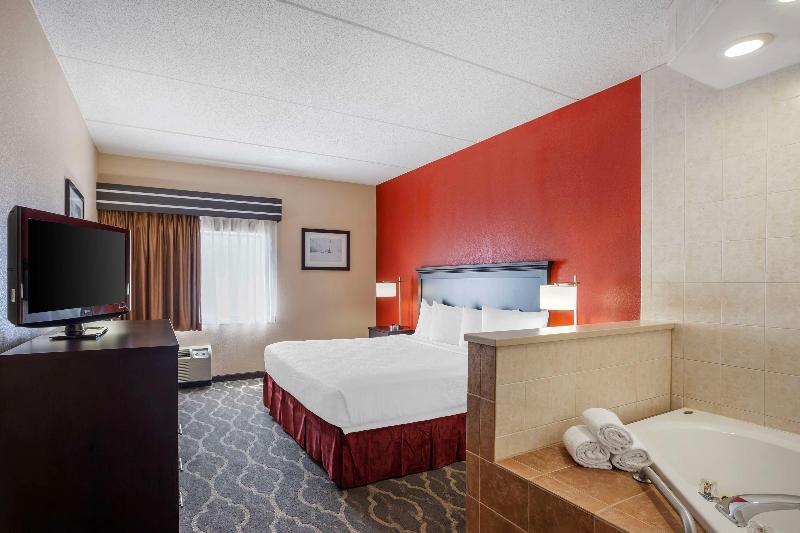 Люкс Адаптированный для Инвалидов, Best Western Inn At Blakeslee Pocono