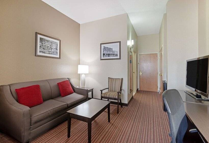 Люкс, Best Western Plus Bradbury Inn And Suites