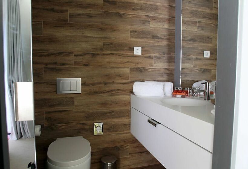 Номер Стандарт, Room Mate Pau