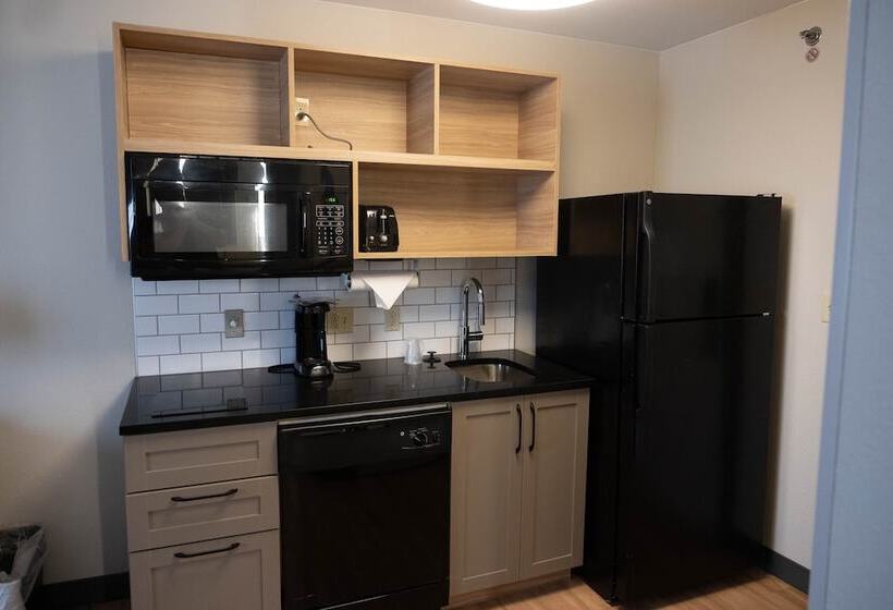 Люкс Адаптированный для Инвалидов, Candlewood Suites Sheridan, An Ihg