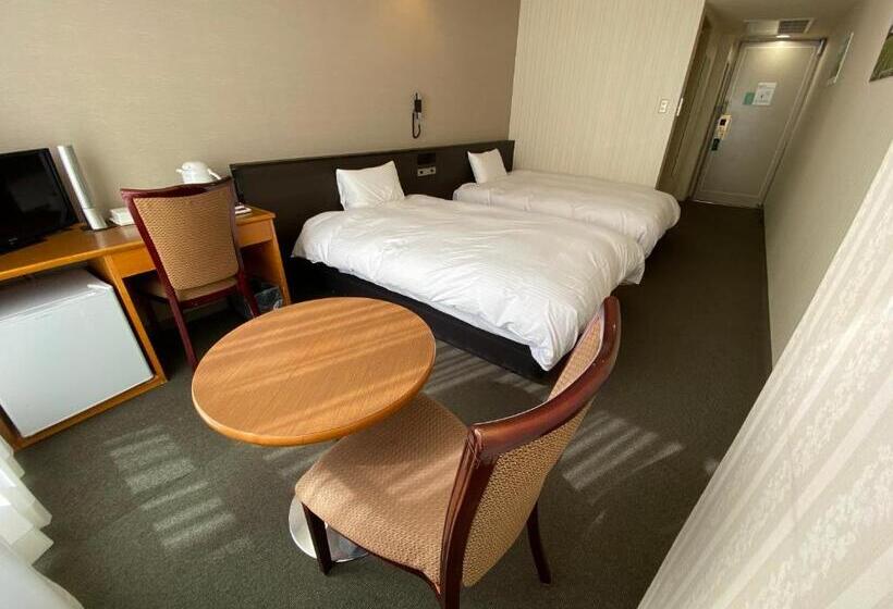 Номер Стандарт, Continental Fuchu
