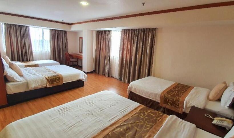 Семейный Номер, Kemena Hotel Bintulu