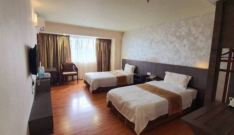 Номер Deluxe, Kemena Hotel Bintulu