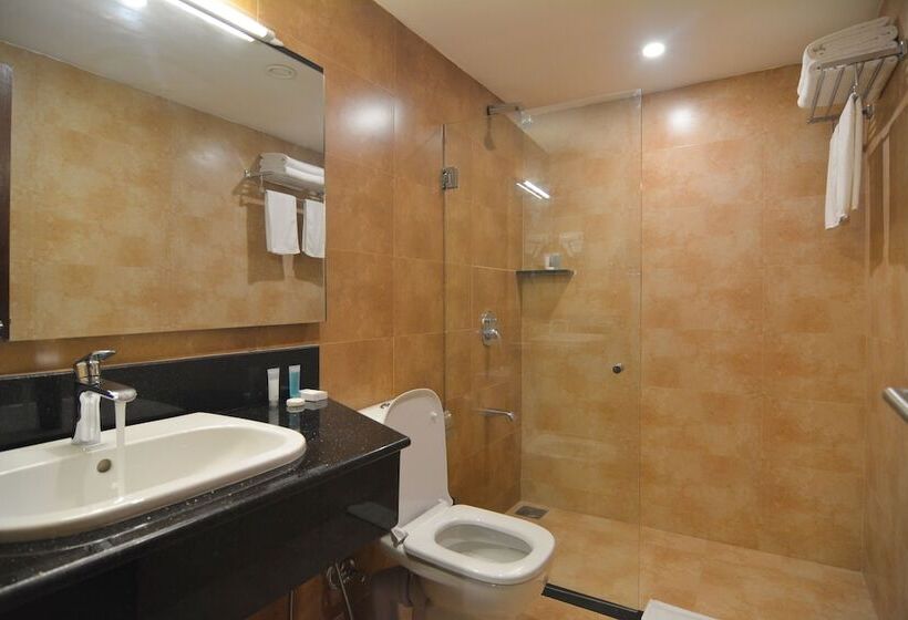 اتاق کلاب, Prideinn Hotel Mombasa City