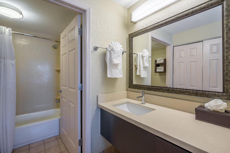 침실 2개 스위트, Staybridge Suites Wilmington   Brandywine Valley, An Ihg