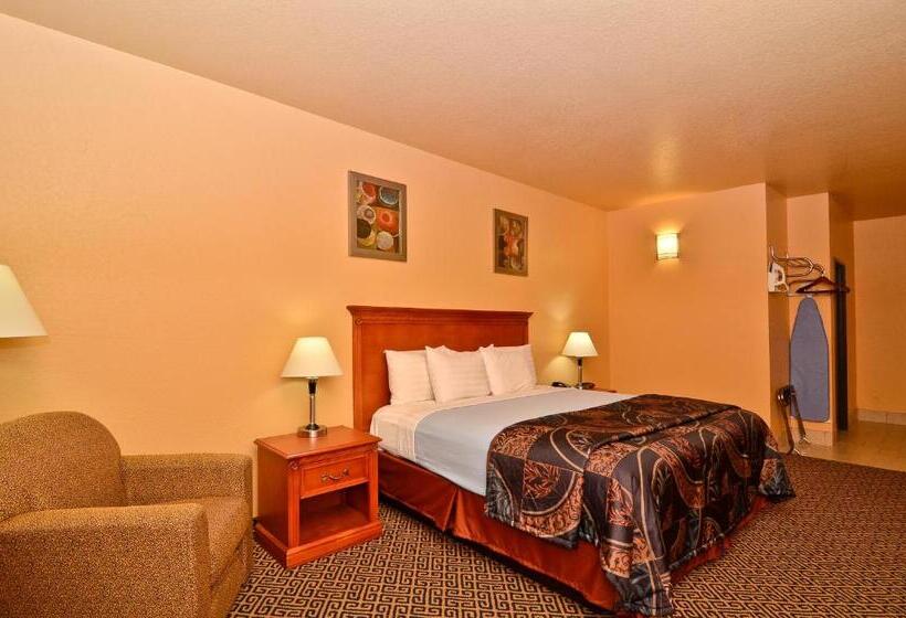 اتاق استاندارد با تخت بزرگ, Hiway Inn Express Of Broken Bow