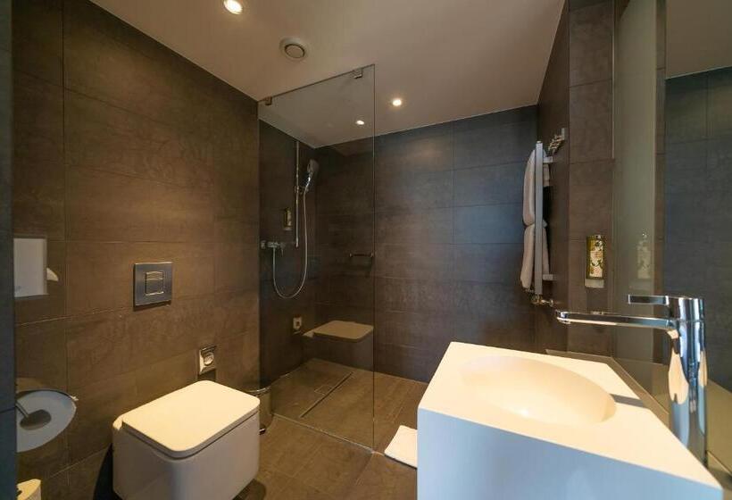 اتاق استاندارد, Q Hotel Grand Cru Gdańsk