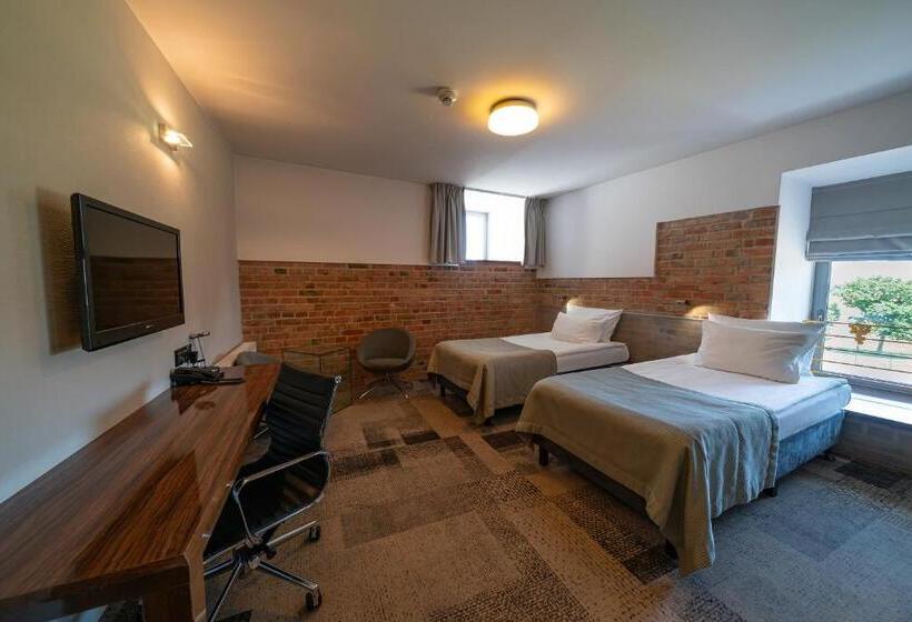 اتاق استاندارد, Q Hotel Grand Cru Gdańsk