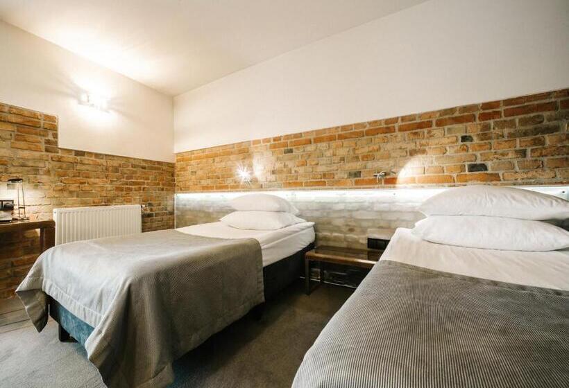 اتاق استاندارد, Q Hotel Grand Cru Gdańsk