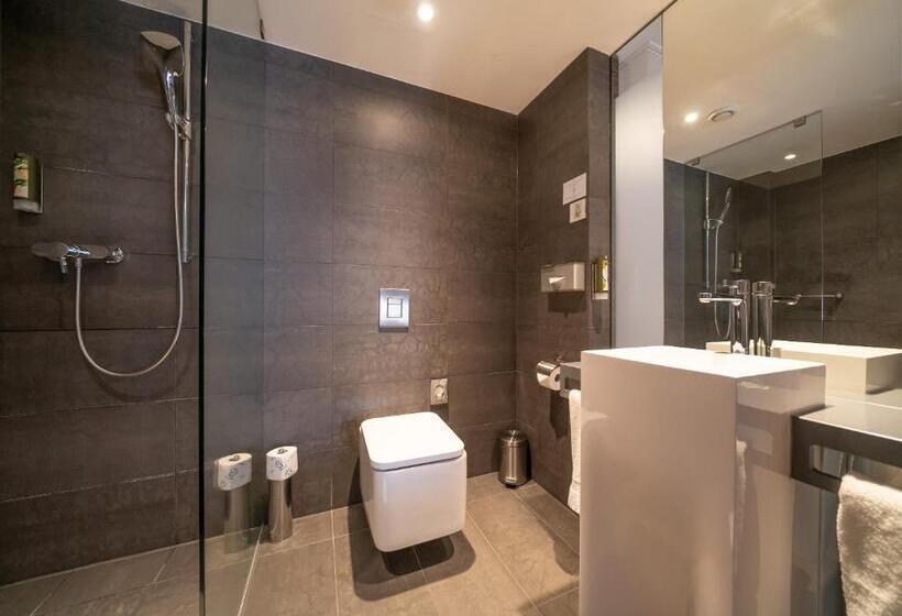 اتاق استاندارد یک نفره, Q Hotel Grand Cru Gdańsk